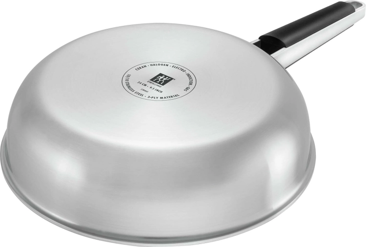 zwilling-stalowa-pure-patelnia-stalowa.jpg